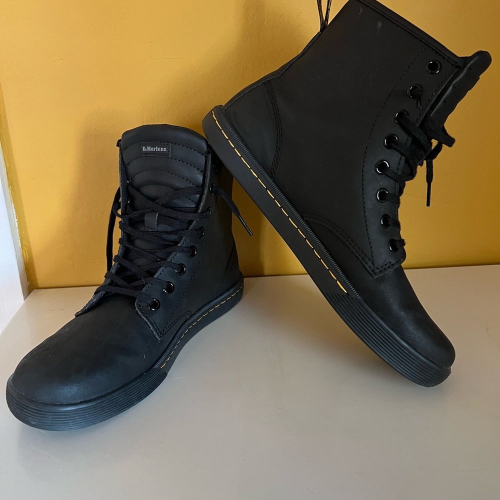 Dr. Martens Black High-Top Boots Sheridan WMs Size US 8/UK 6/EU 39